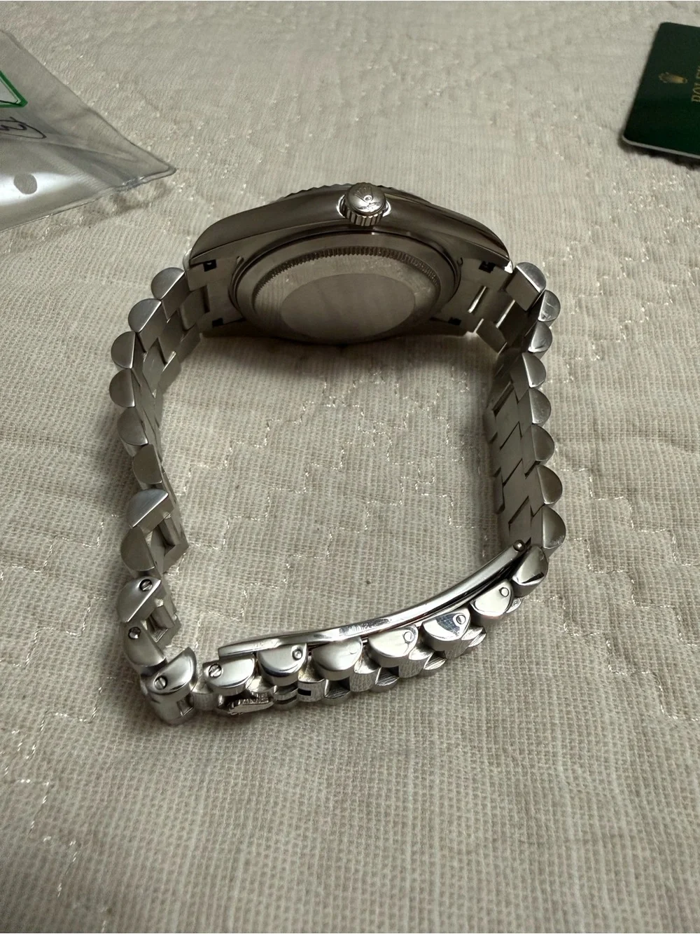 N/A elegant silver